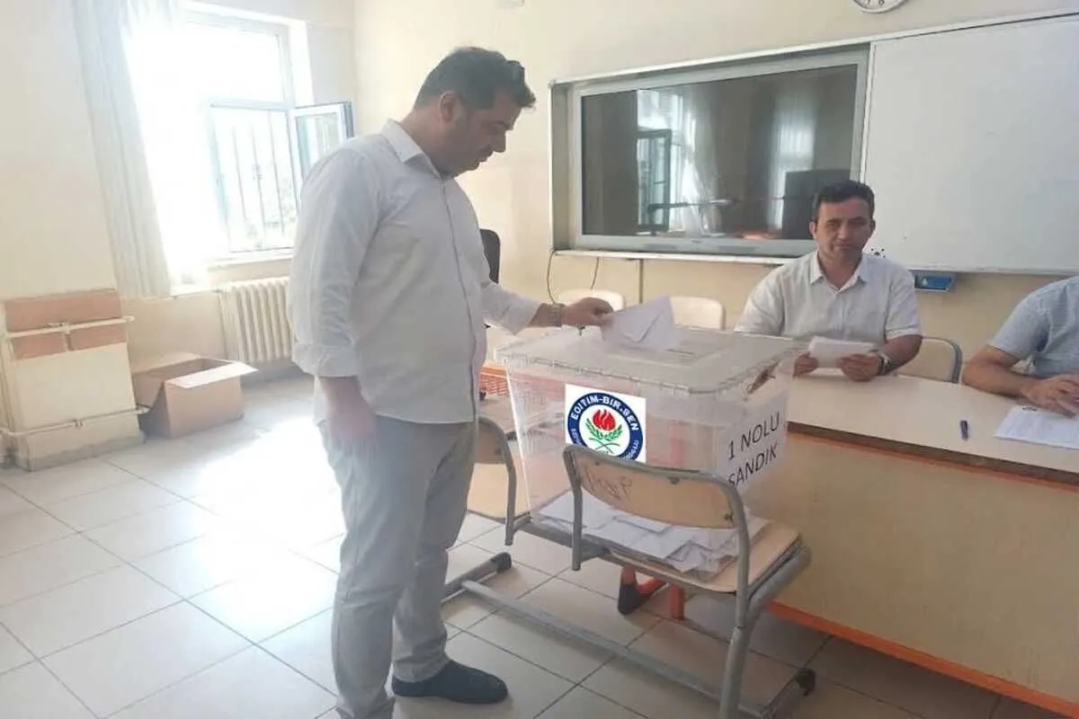 EĞİTİM-BİR-SEN ŞANLIURFA’DA KRİTİK SEÇİM